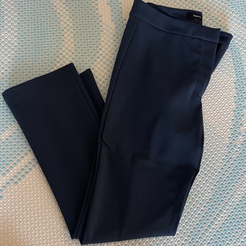 Theory Slim Kick Trousers - Washable!